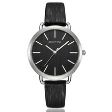 Load image into Gallery viewer, Quartz Leather Watch Women